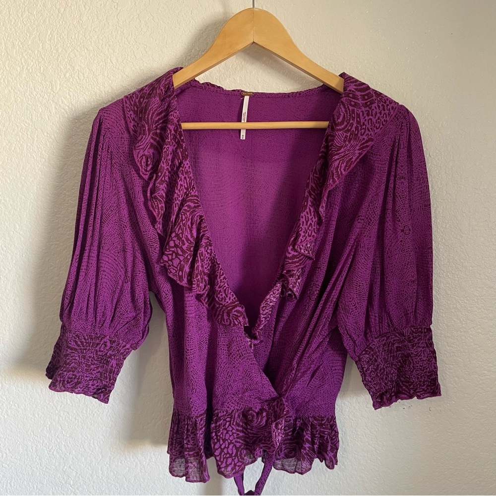 NEW Free People Wrap Blouse Ruffle Short Sleeves V Neck Purple Boho Floral Print